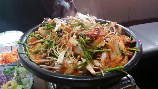 Cheongra Blowfish Soup